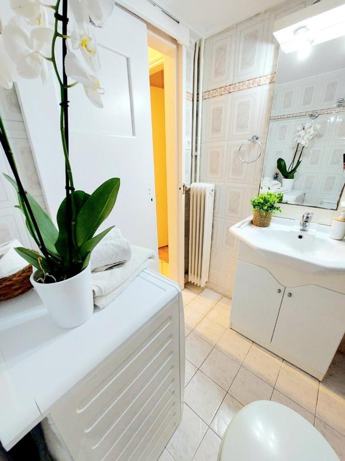 Lovely Equipped Apartment In Kallithea Афіни Екстер'єр фото